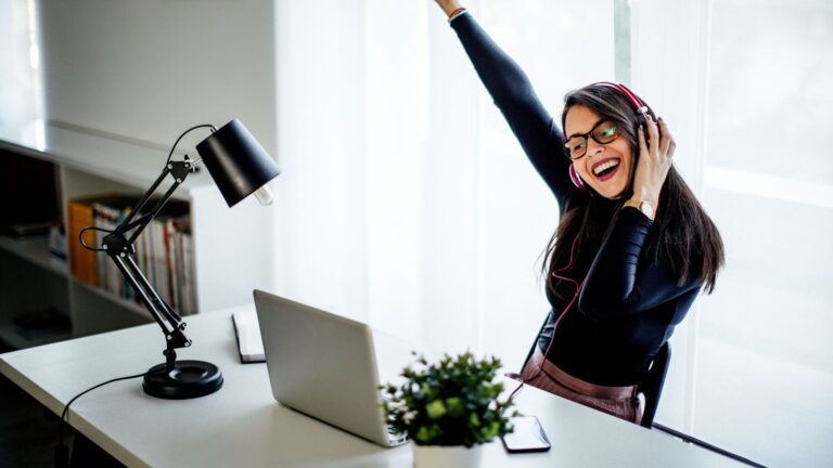E’ possibile reinventarsi e lavorare con la propria passione?