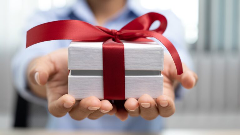 Come attrarre più clienti con alcuni prodotti o servizi in omaggio