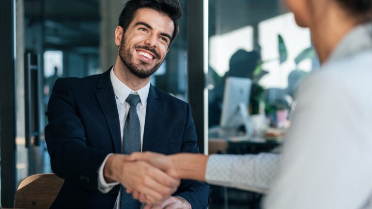 Attrai più clienti con la tua promessa trasformativa